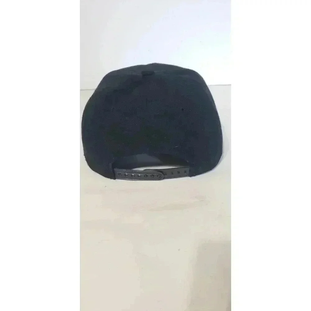 Underarmour‎ baseball hat with tag wool blend adjustable